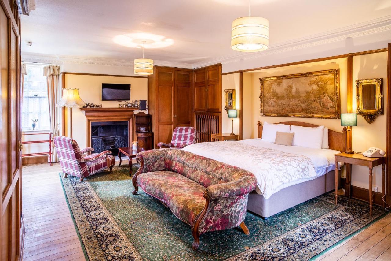 Dalmunzie Castle Hotel Glenshee 외부 사진