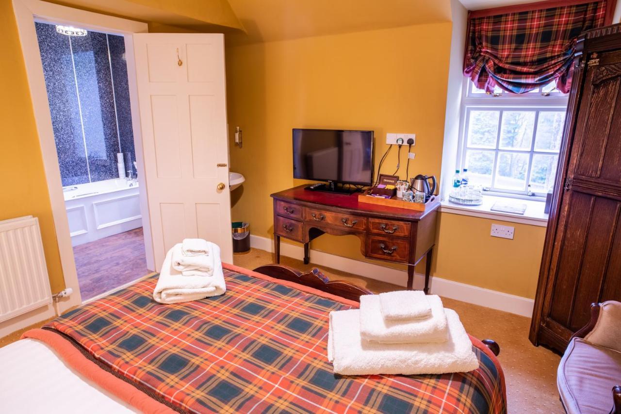 Dalmunzie Castle Hotel Glenshee 외부 사진