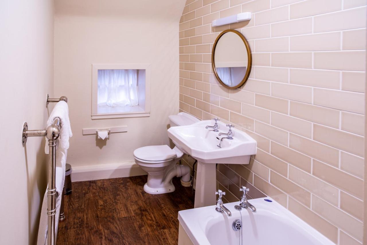 Dalmunzie Castle Hotel Glenshee 외부 사진
