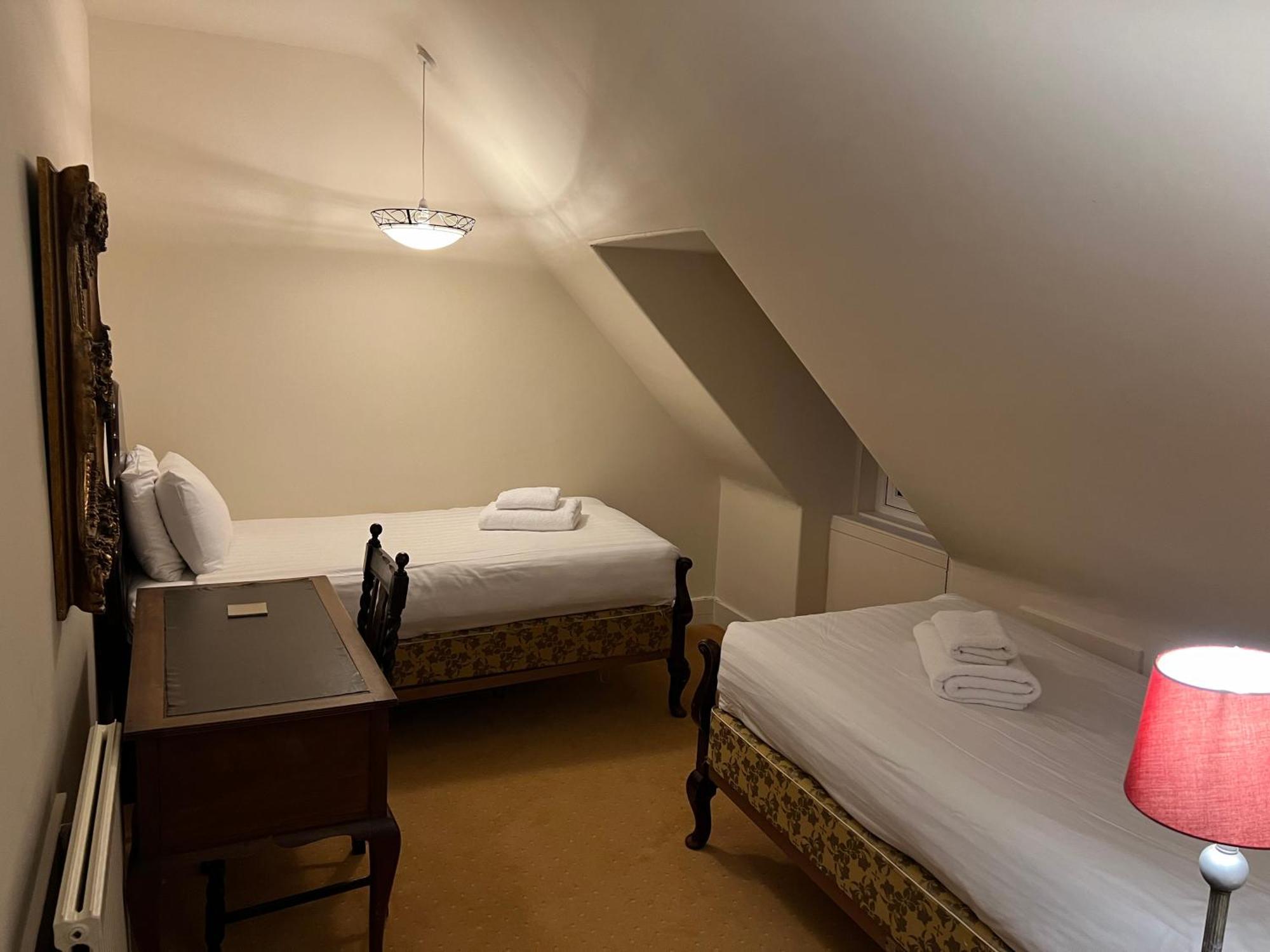 Dalmunzie Castle Hotel Glenshee 외부 사진