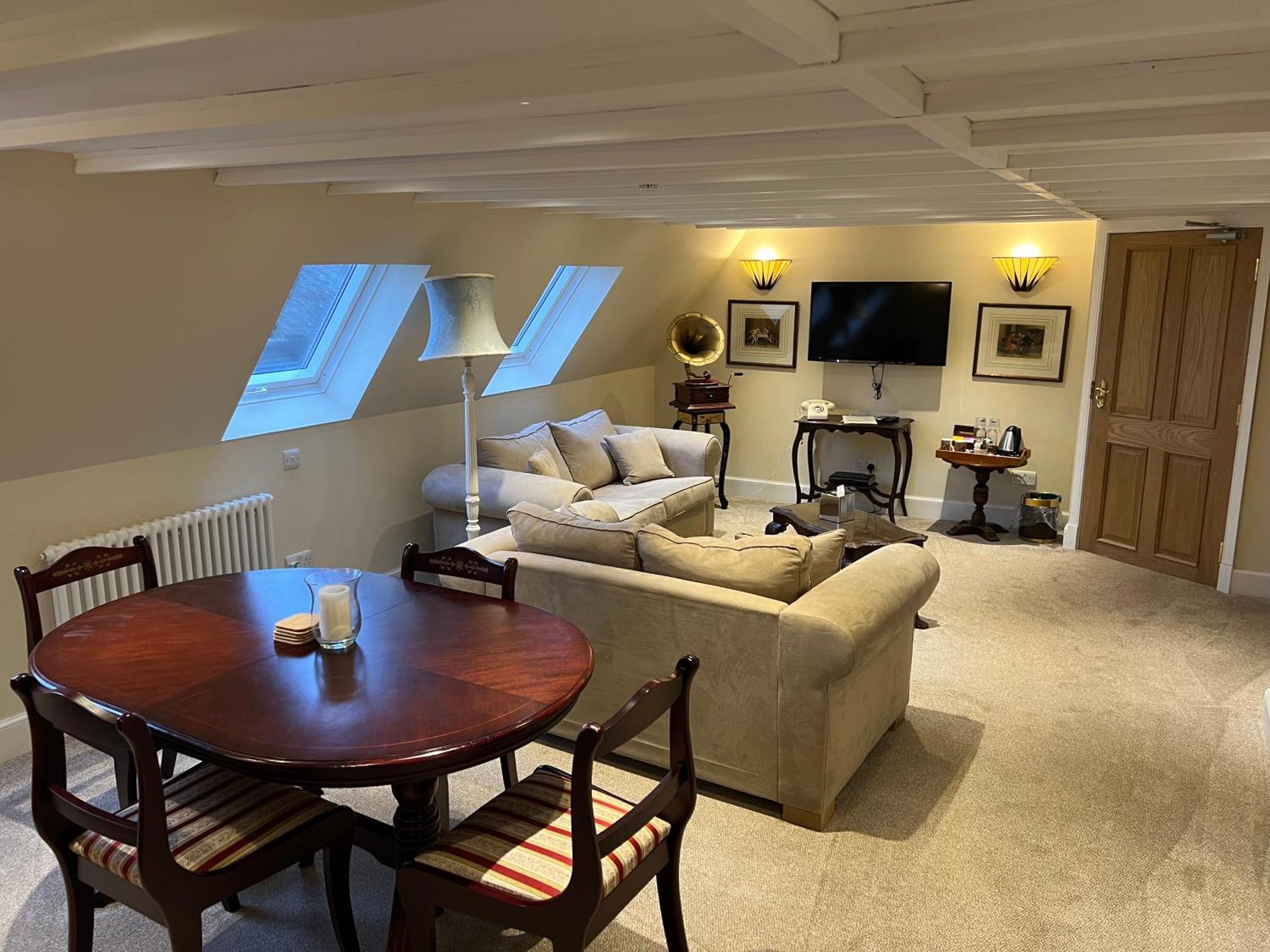 Dalmunzie Castle Hotel Glenshee 외부 사진