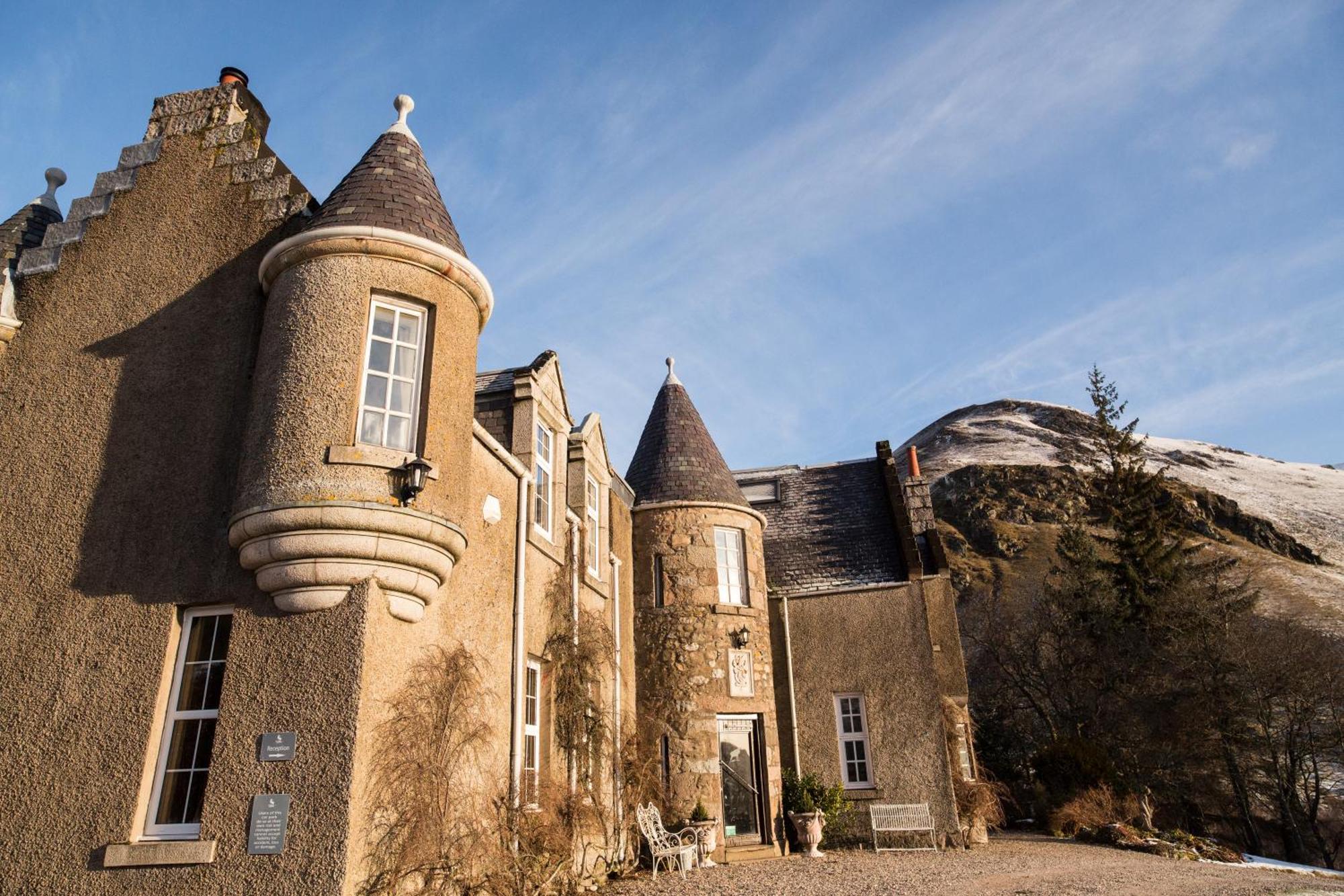 Dalmunzie Castle Hotel Glenshee 외부 사진