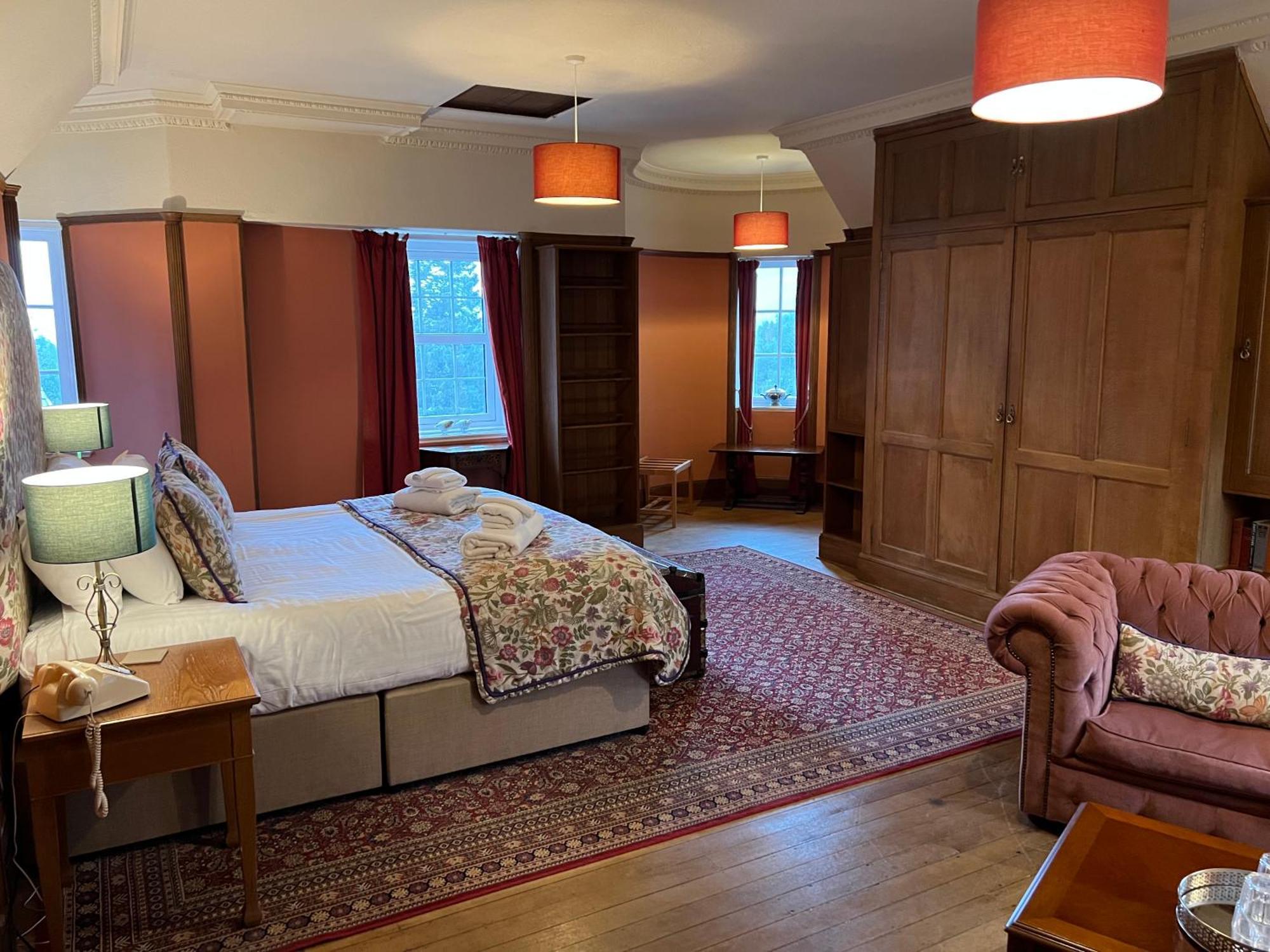 Dalmunzie Castle Hotel Glenshee 외부 사진